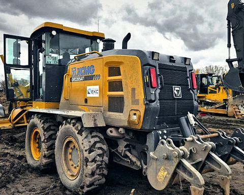Автогрейдеры АСТ